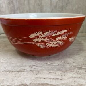 Vintage Pyrex Autumn Harvest Wheat Mixing Bowl #403 2.5 Liter